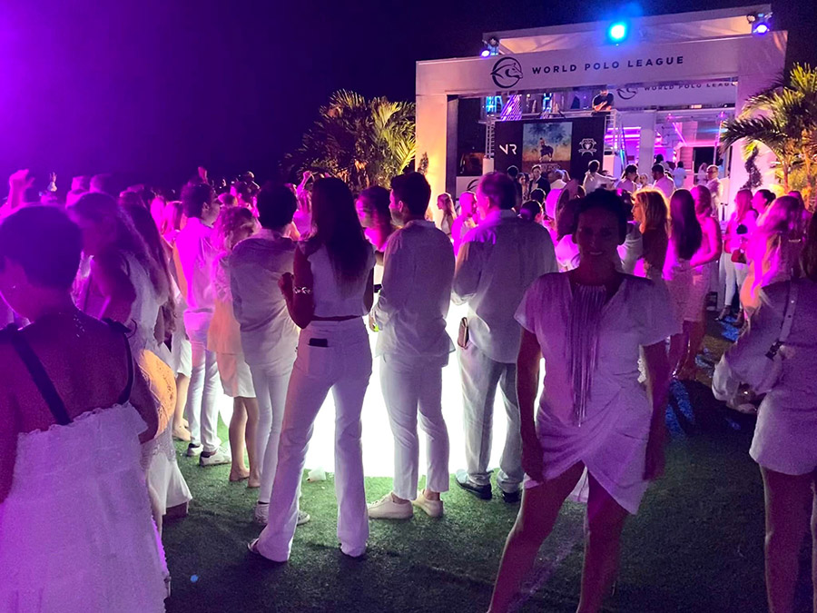 led-furniture-rental